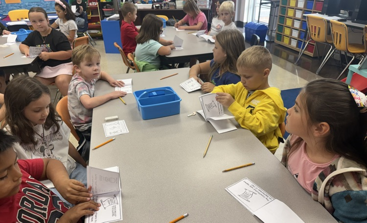 2nd Grade Celebrating Constitution Day