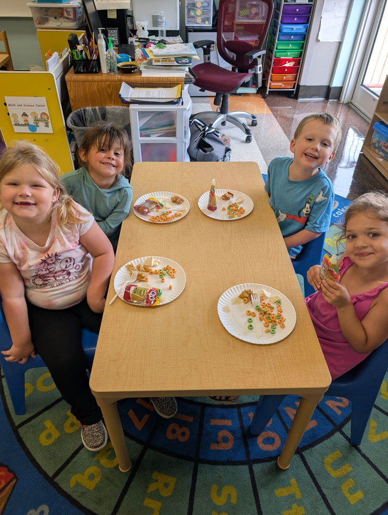 Pre-K Johnny Appleseed