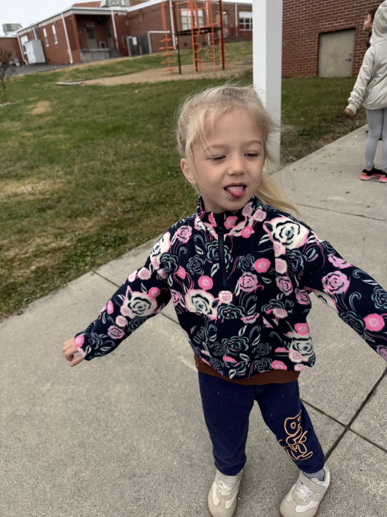 Kindergarten's First Snow!!