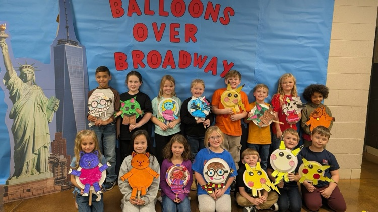 balloons over Broadway 