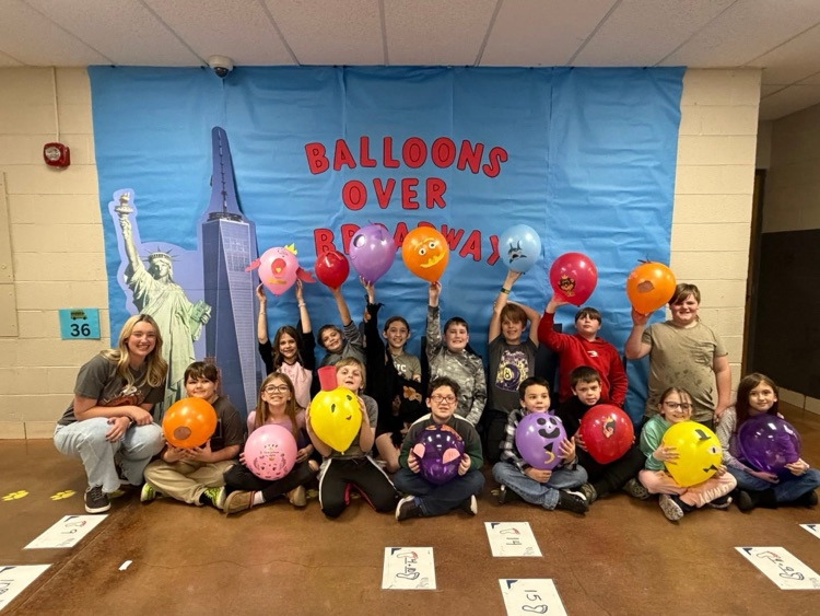 balloons over Broadway 