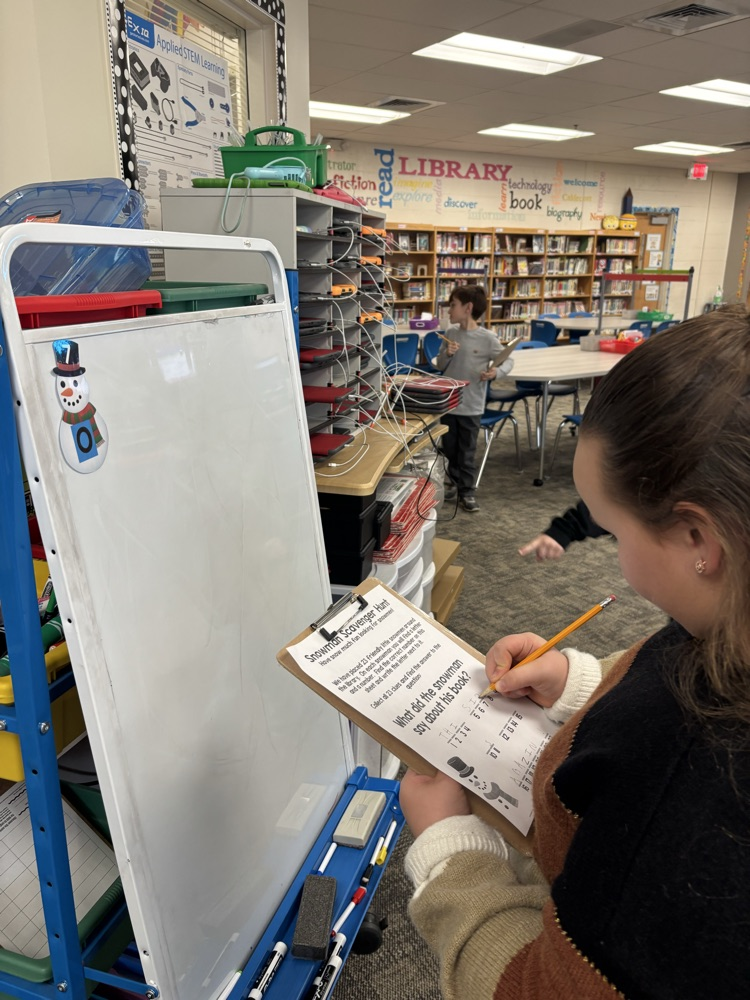 Snowman Scavenger Hunt