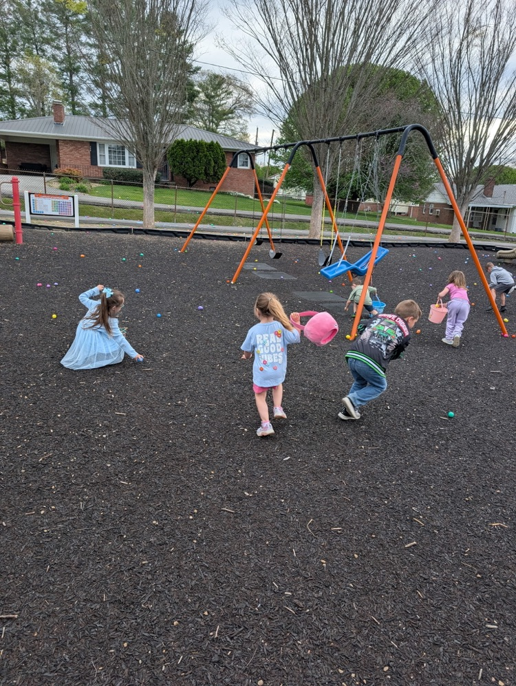 Pre-k Egg Hunt