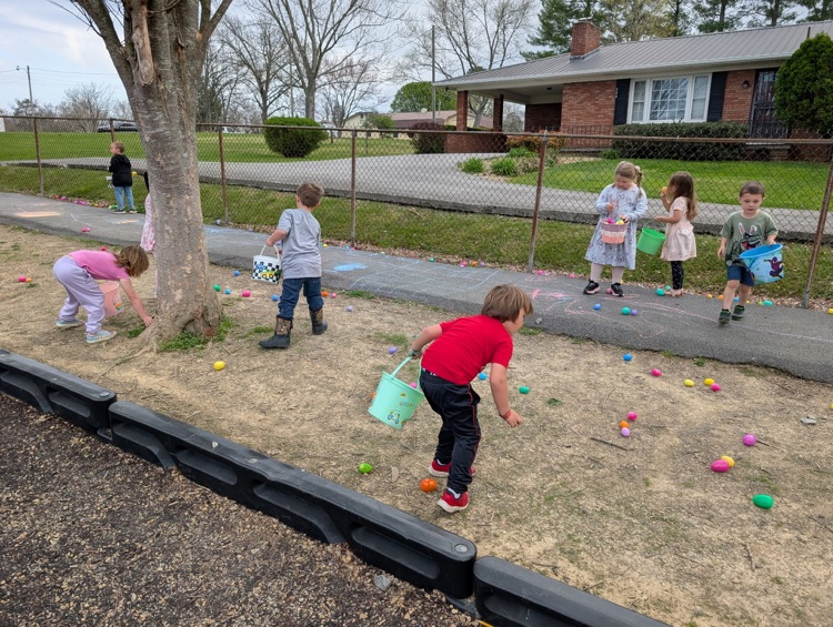 Pre-k Egg Hunt