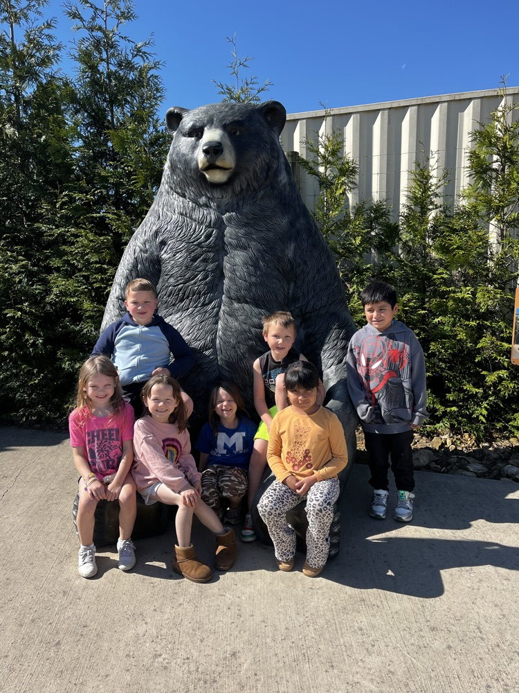 1st grade at Brights Zoo