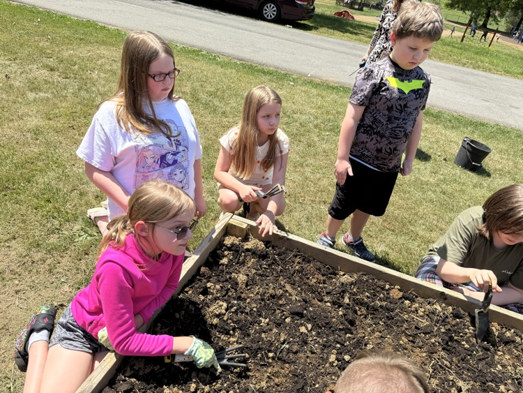 Ag in the Classroom 
