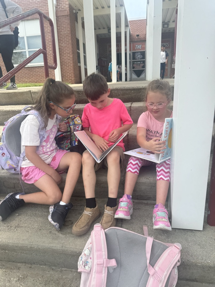 kids reading books
