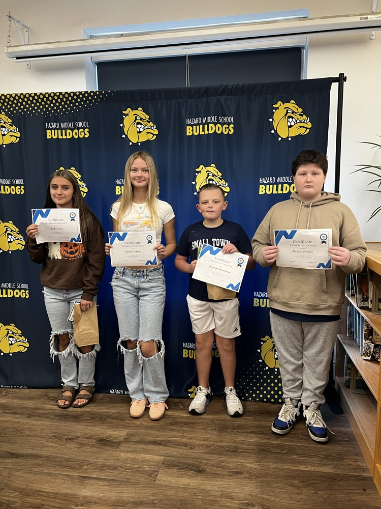 🎉Congratulations to our Students of the Week! 💙💛