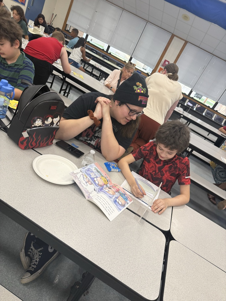 8.21.25 Everglades Elementary Back-to-School Bingo, Books, & Bites