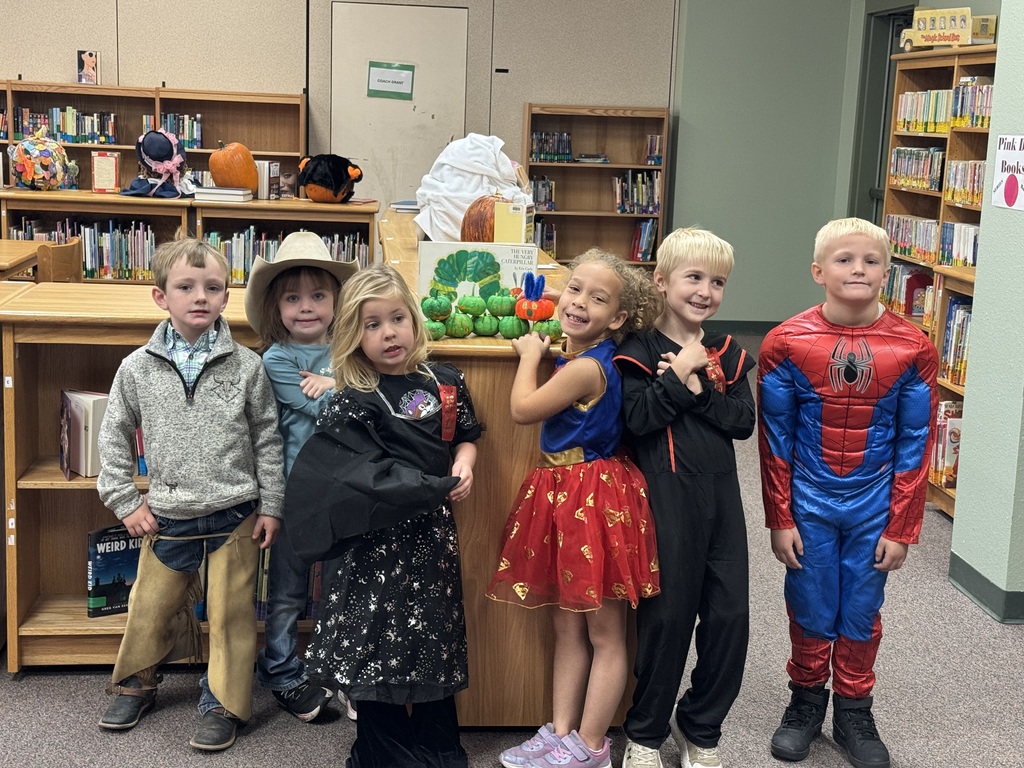 Mrs. Chadwick's Kindergarten- The Hungry Caterpillar