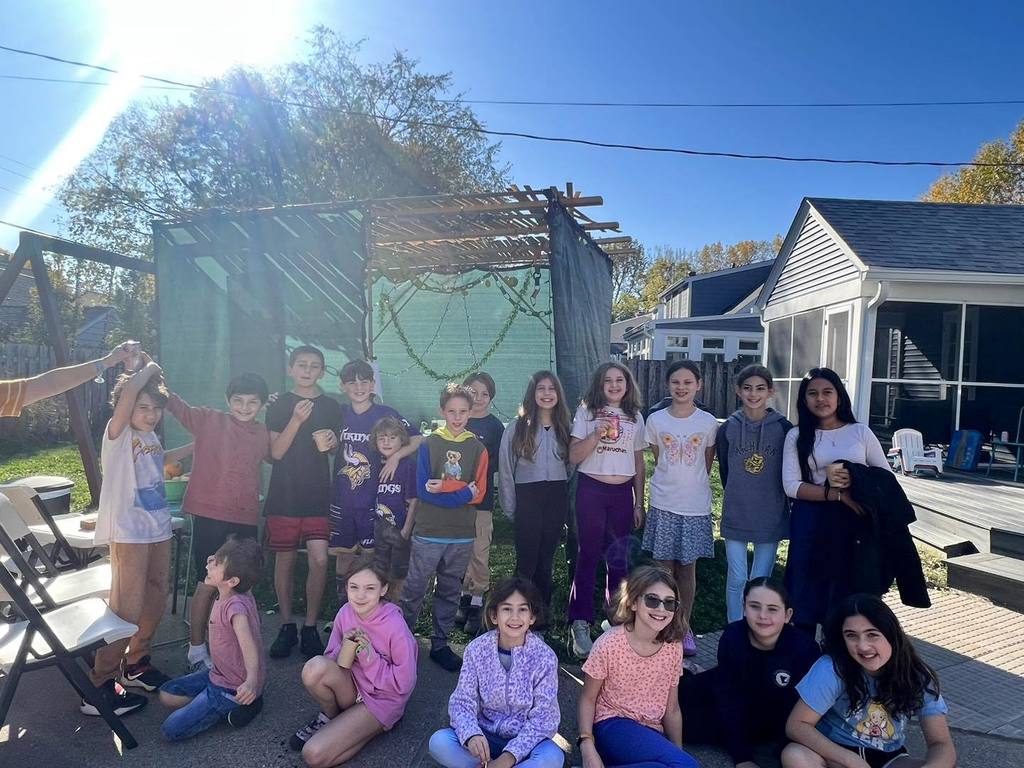 5th grade sukkah party