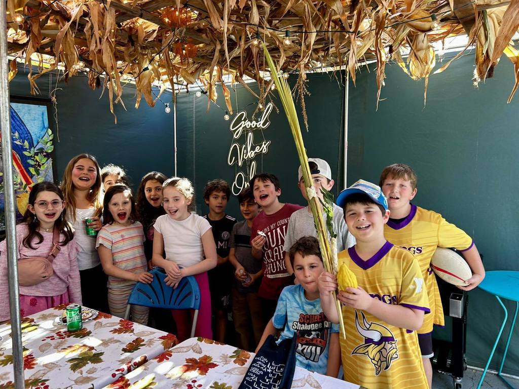 4th grade sukkah party