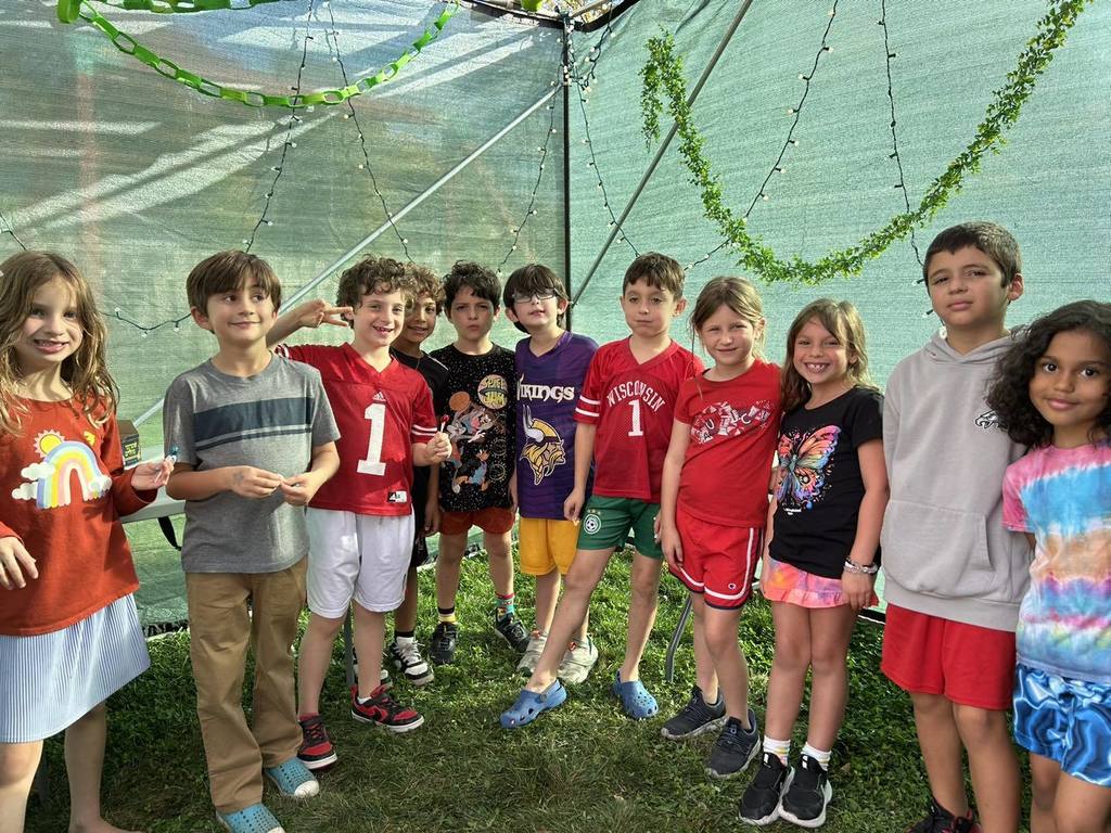 2nd grade sukkah party