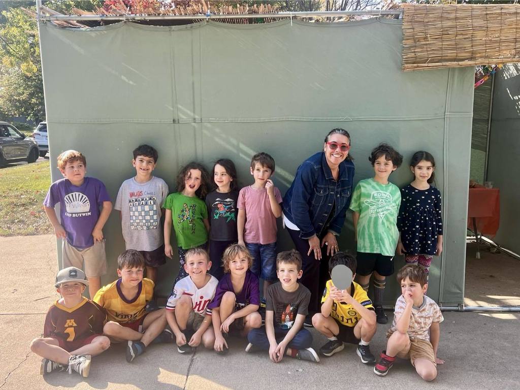 1st grade sukkah party