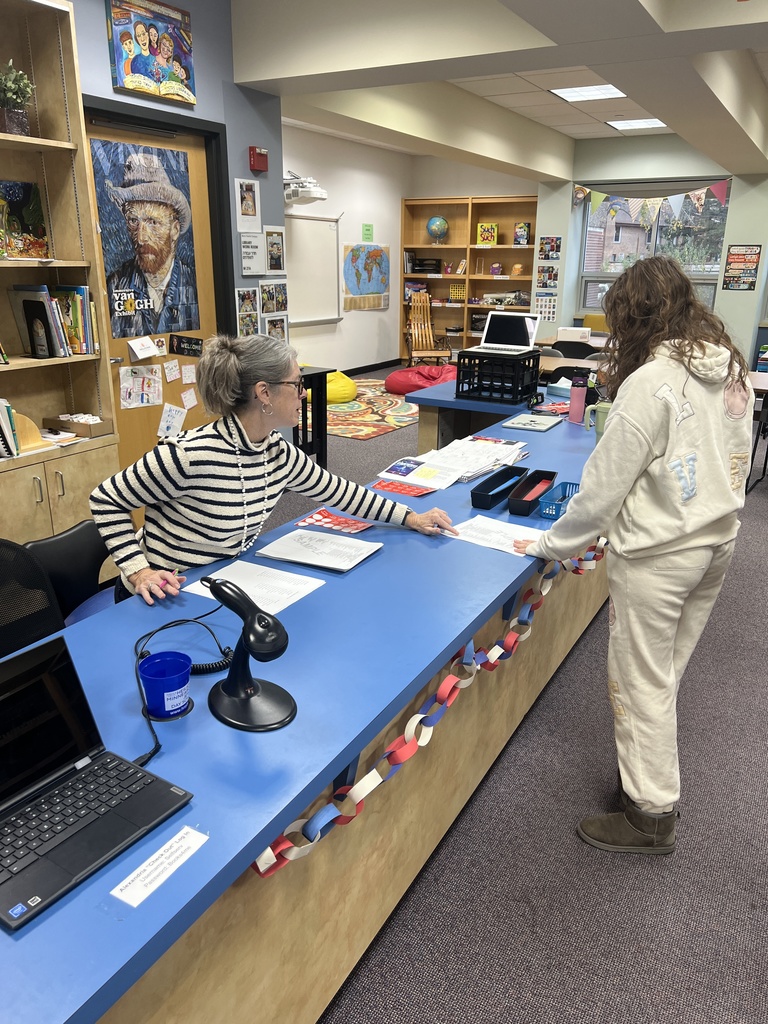 librarian gives eighth grader ballot