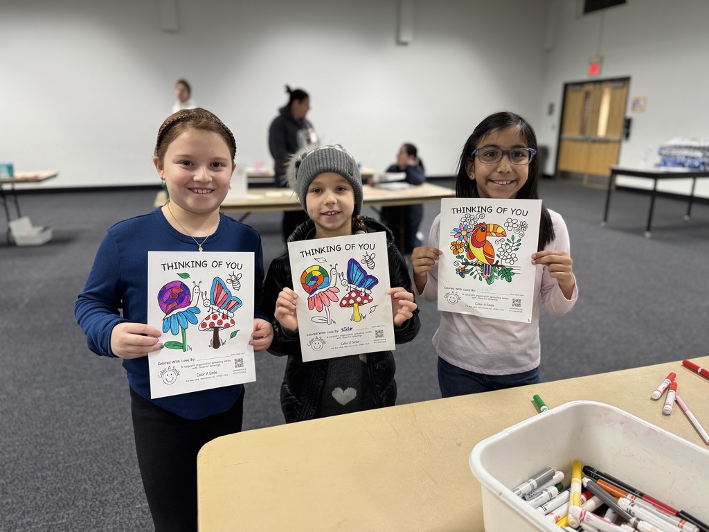students show coloring on cards