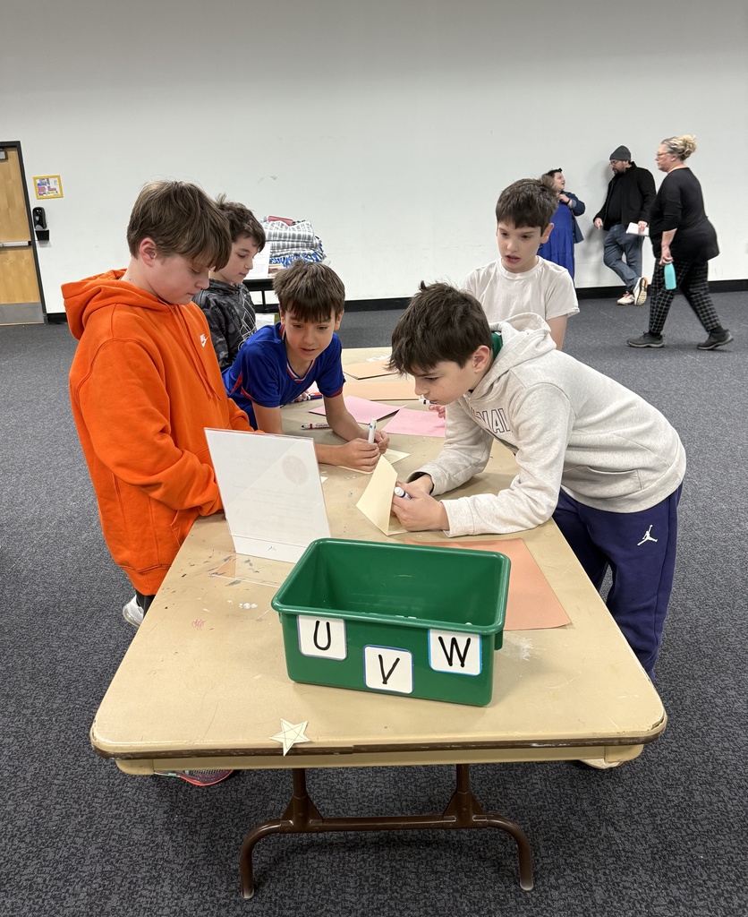 students write cards