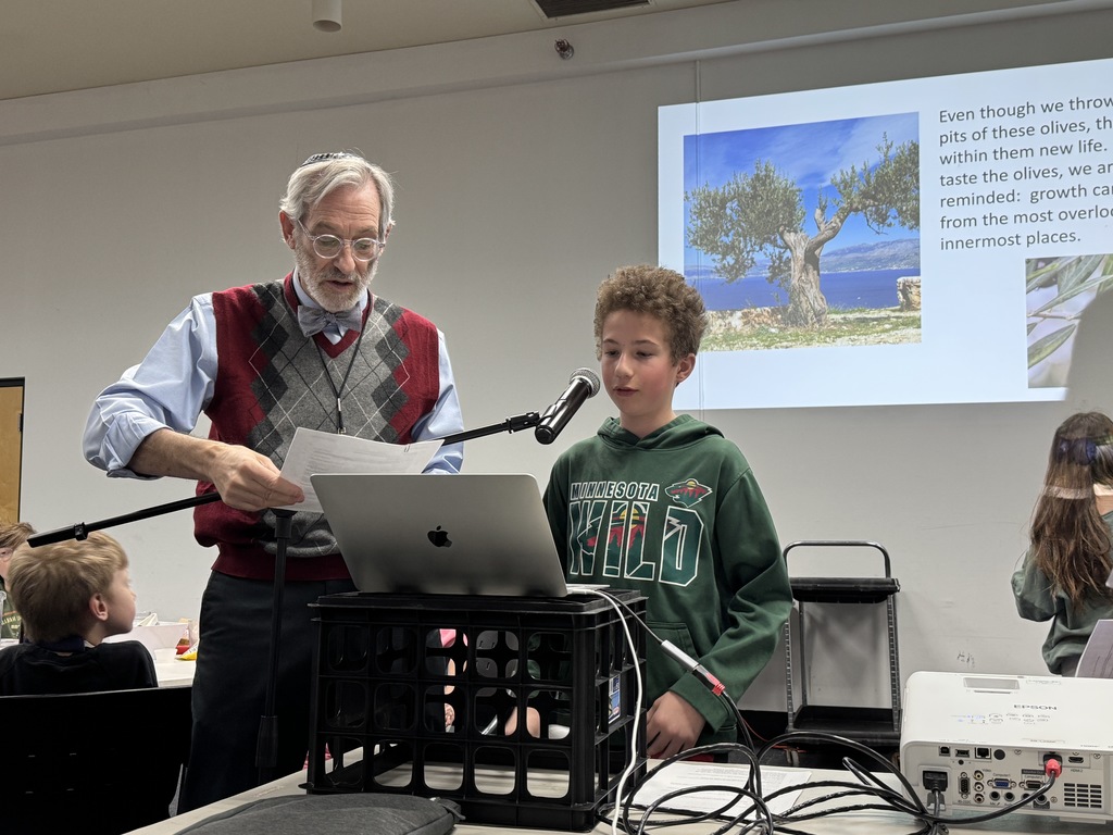 seventh grader leads seder 