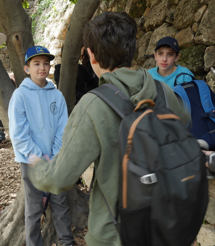 Aliyah Chet and Katzir School chat