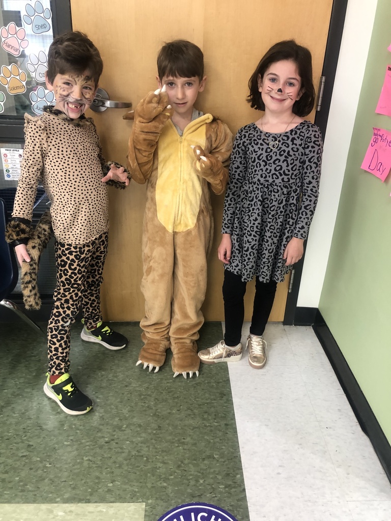 first graders in animal print and costumes