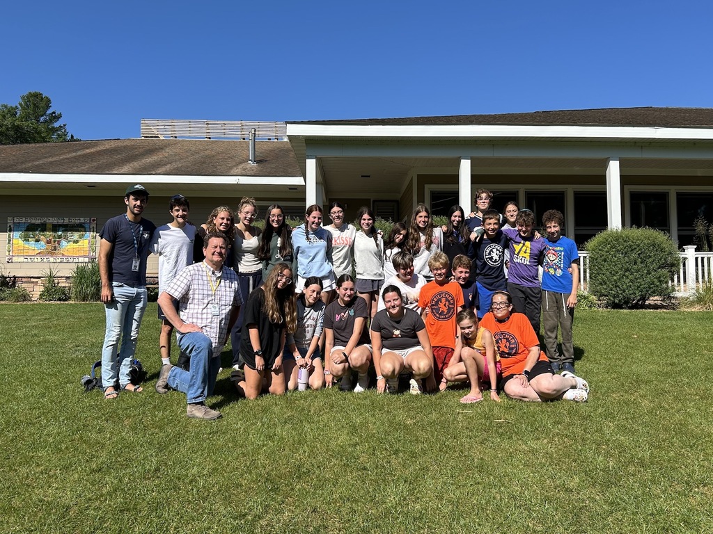 Smith students and alumni at Camp Ramah
