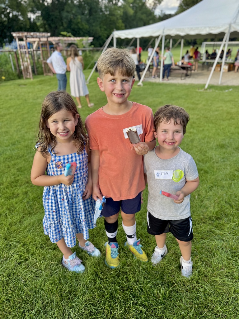kids smile with ice cream