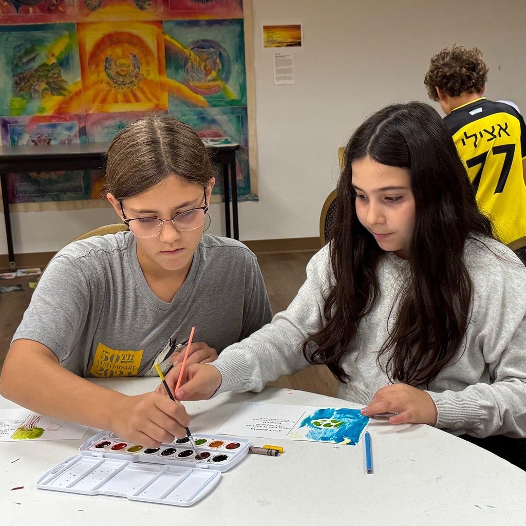 students paint
