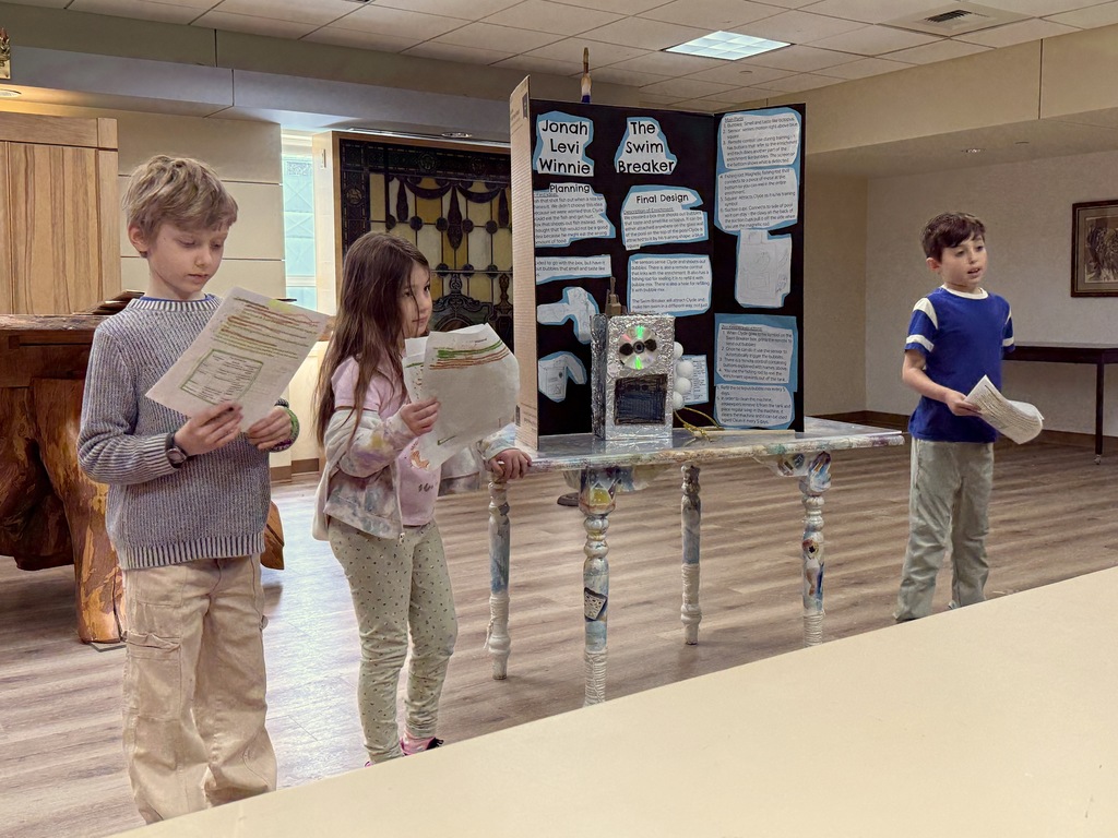 students present sea lion enrichment design