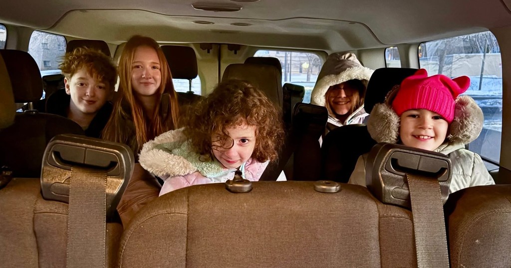 St. Paul area students ride J's Gesher Express to Smith Jewish Academy