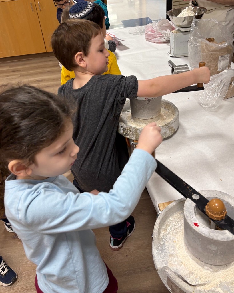 students mill flour