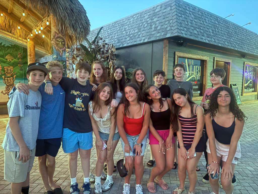 eighth grade class in Florida