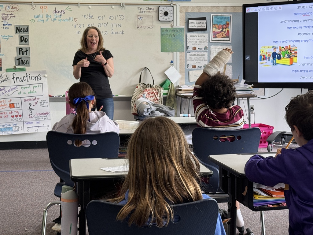 Author Dori Weinstein speaks to students