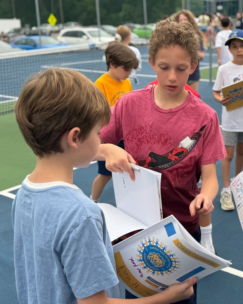 students trade yearbooks for signing