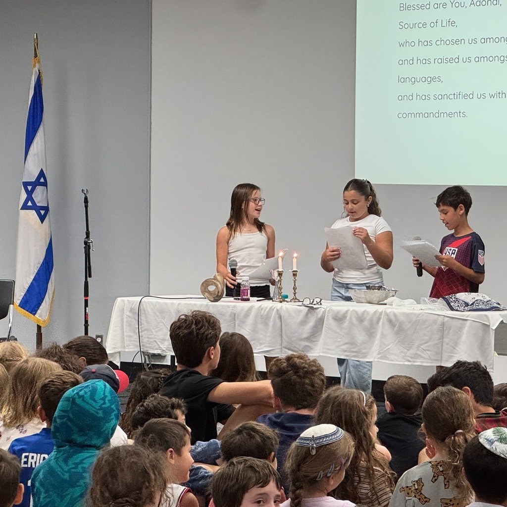 students lead blessing