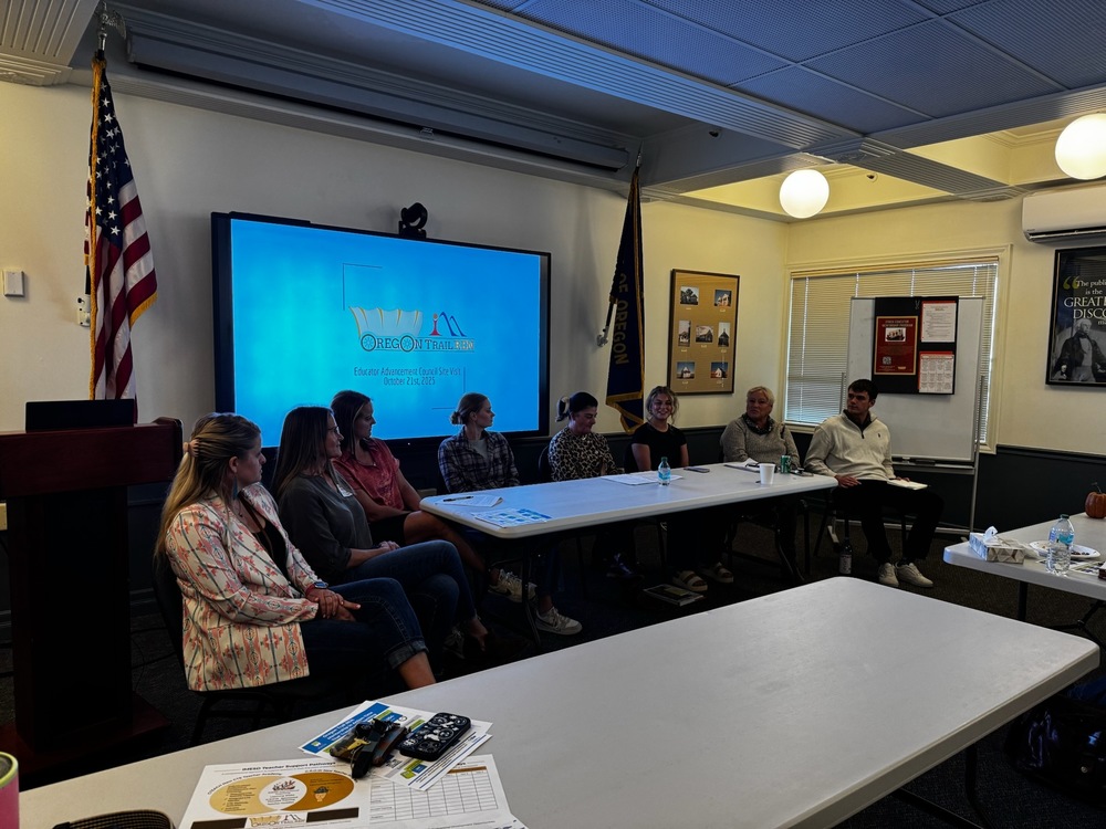 Local teachers present to educators on mentoring