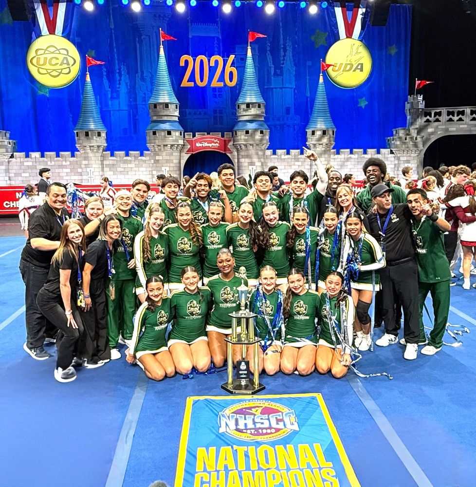 THS Cheers at Nationals