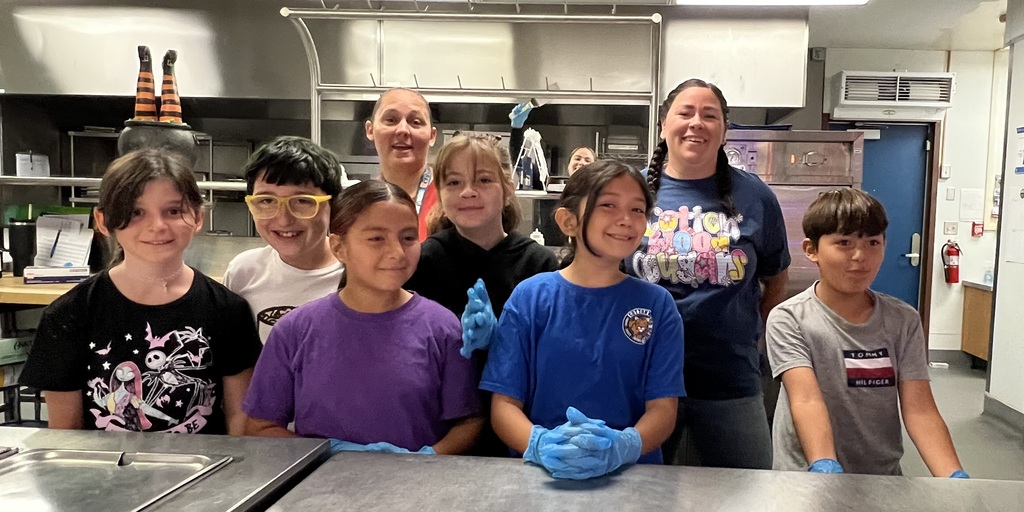 5th Grade Volunteers