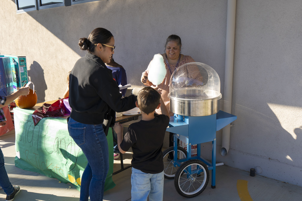 Winchester El - Fall Festival - Birthday_4