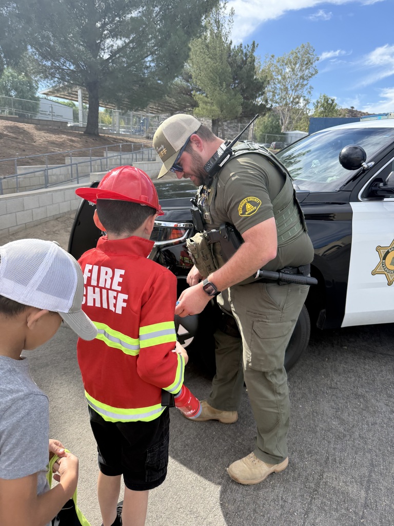 Trick or Treat with Deputy Enochs