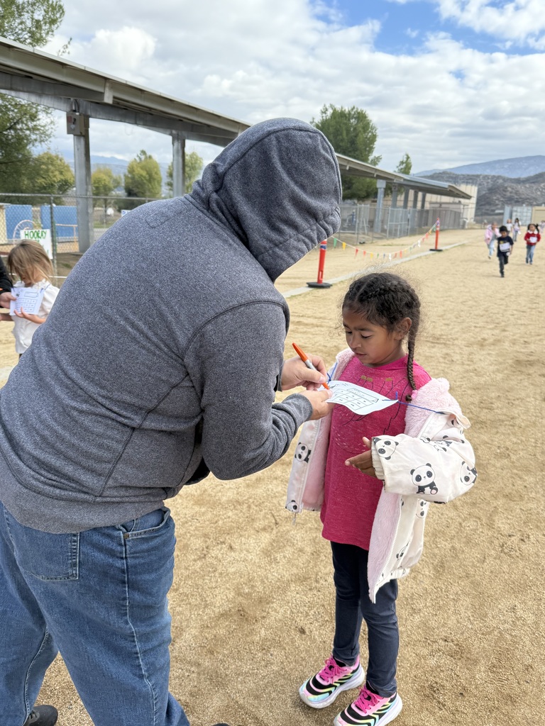 Shoshana get her lap marked