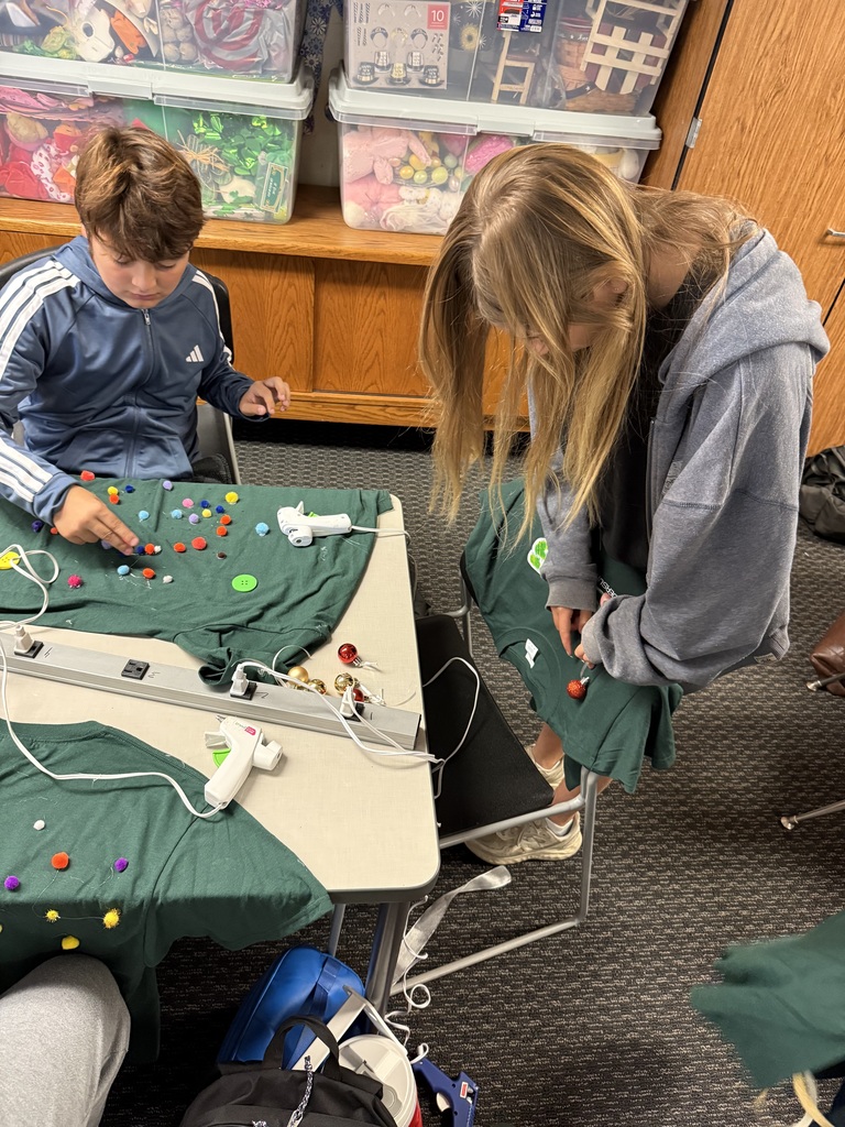 Holiday Shirt Decorating