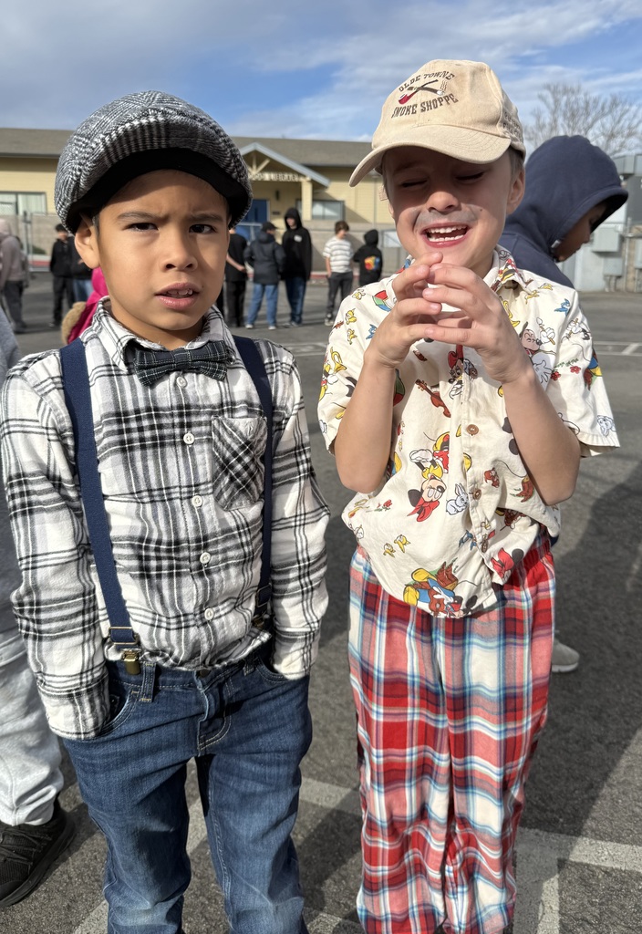 Old men on 100th Day