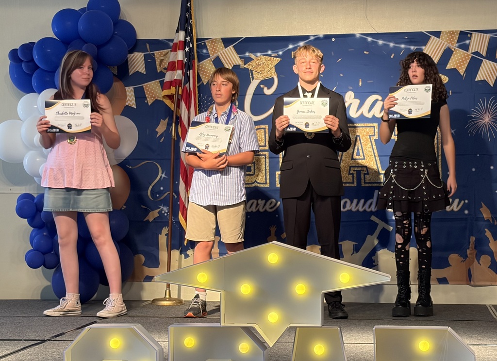 8th Grade Awards