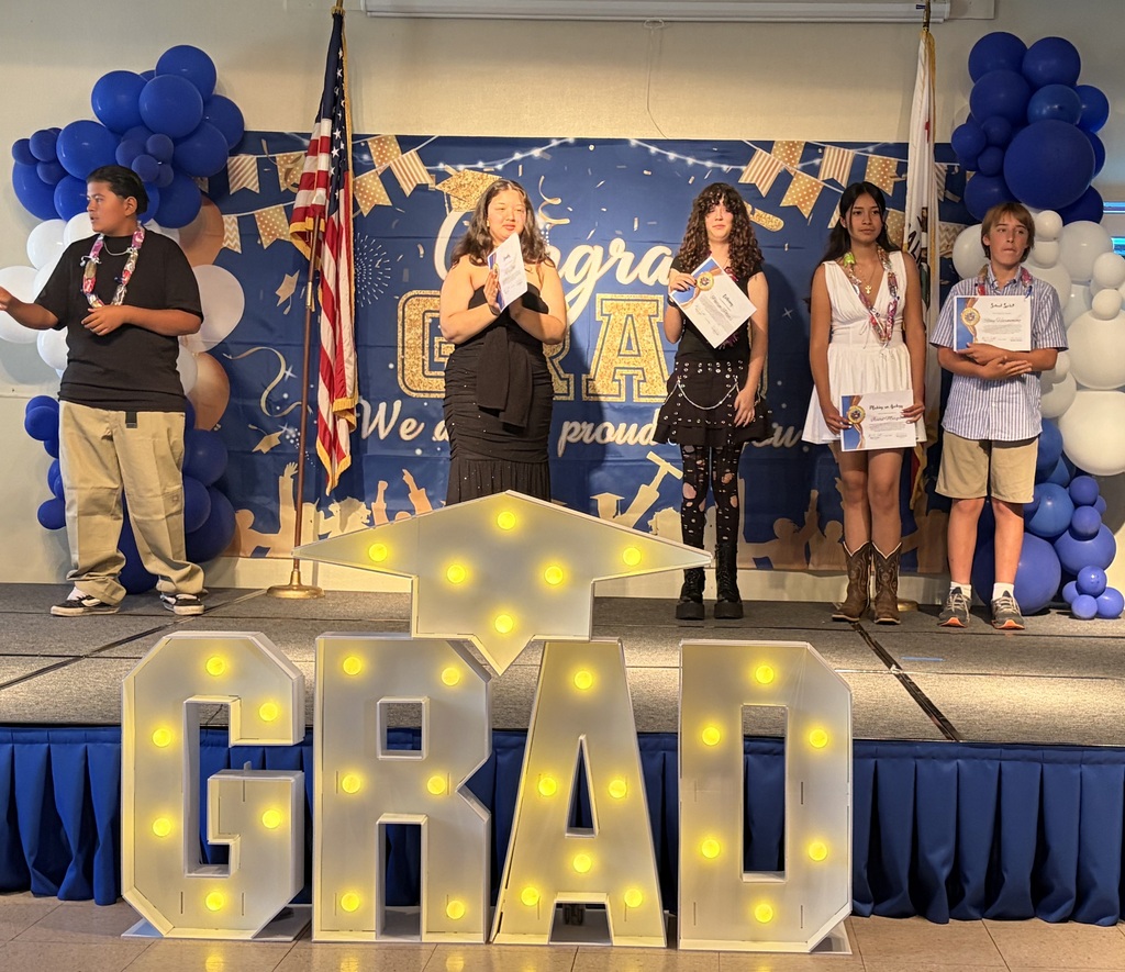 8th Grade Awards