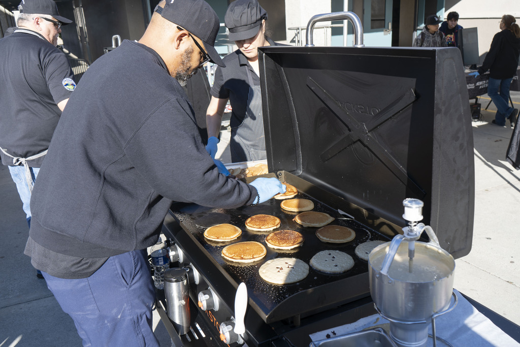 HUSD Nutrition Staff making pancakes
