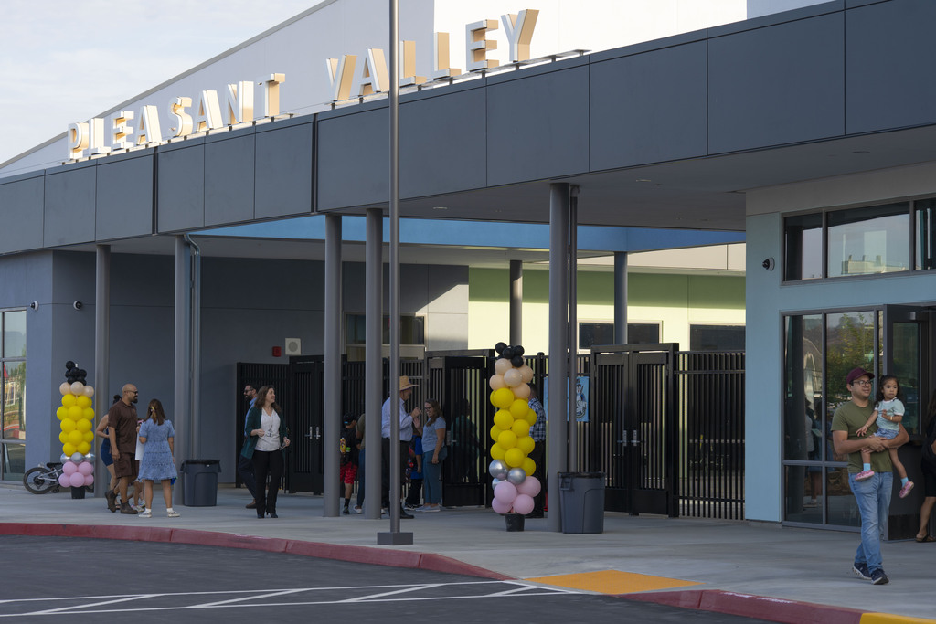 Pleasant Valley Elementary School