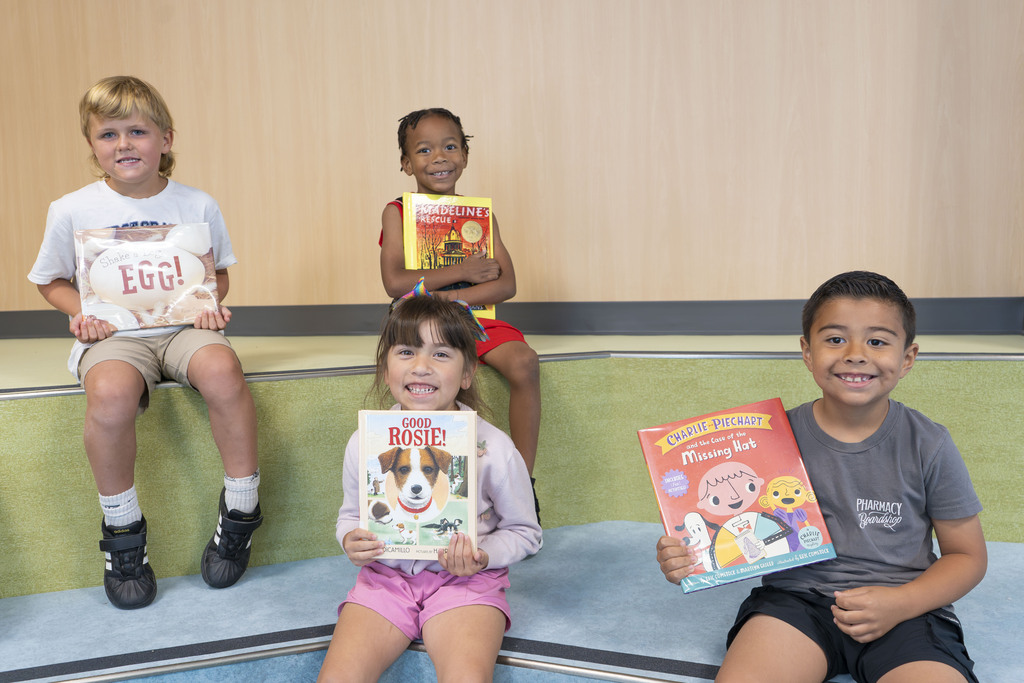 Students at Pleasant Valley Elementary