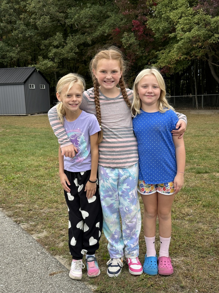Mis-Matched Spirit Day