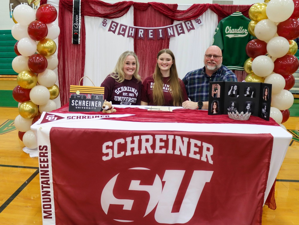 HHS student and family at Academic Signing Day