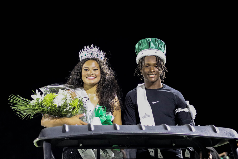 2026 HHS Senior  Homecoming Queen and King 